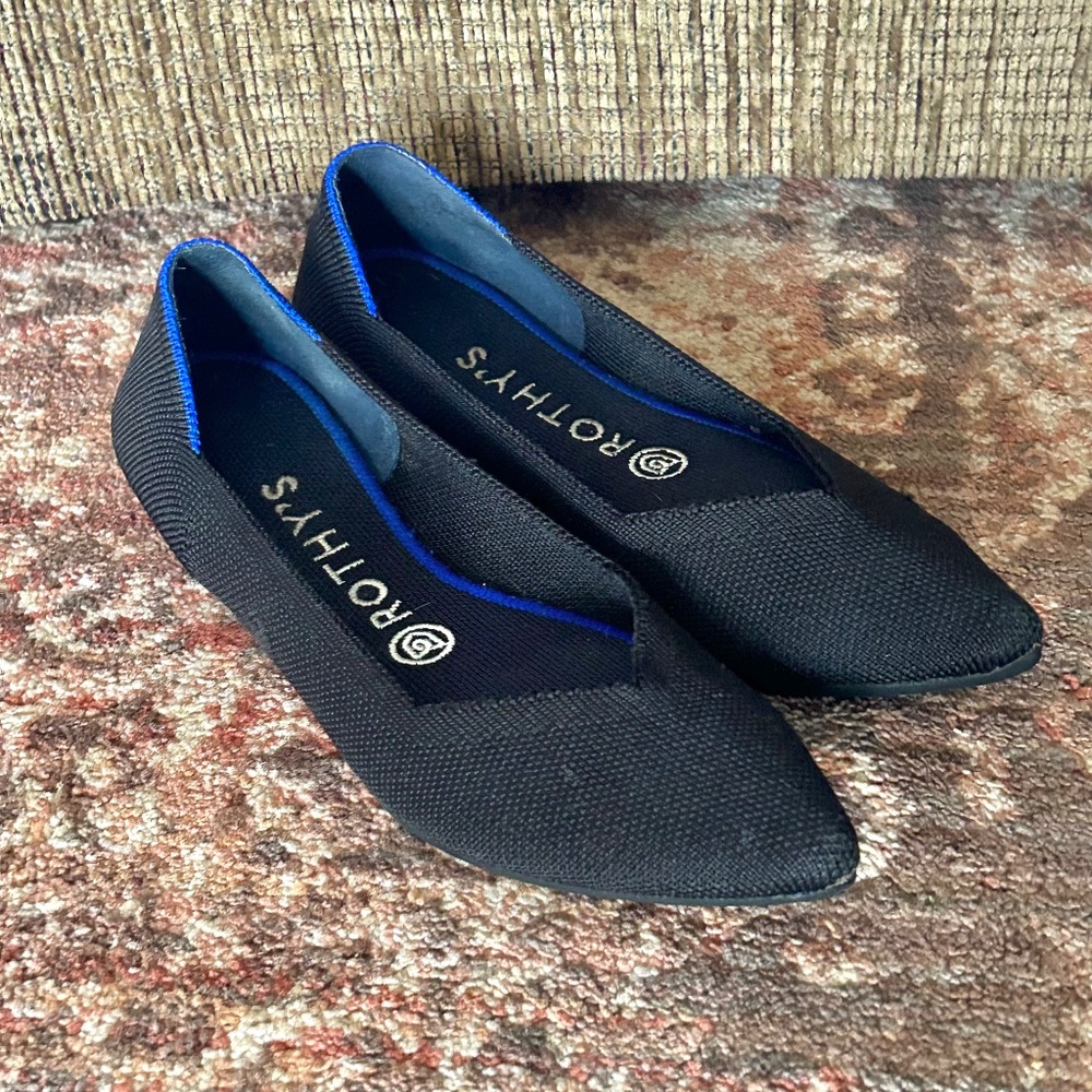 Rothy's Black Pointed Flats with Royal Blue Trim